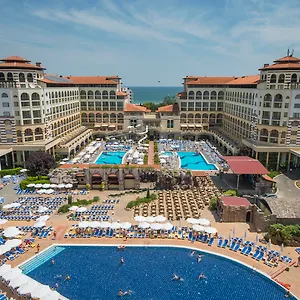 Melia Sunny Slantchev Briag
